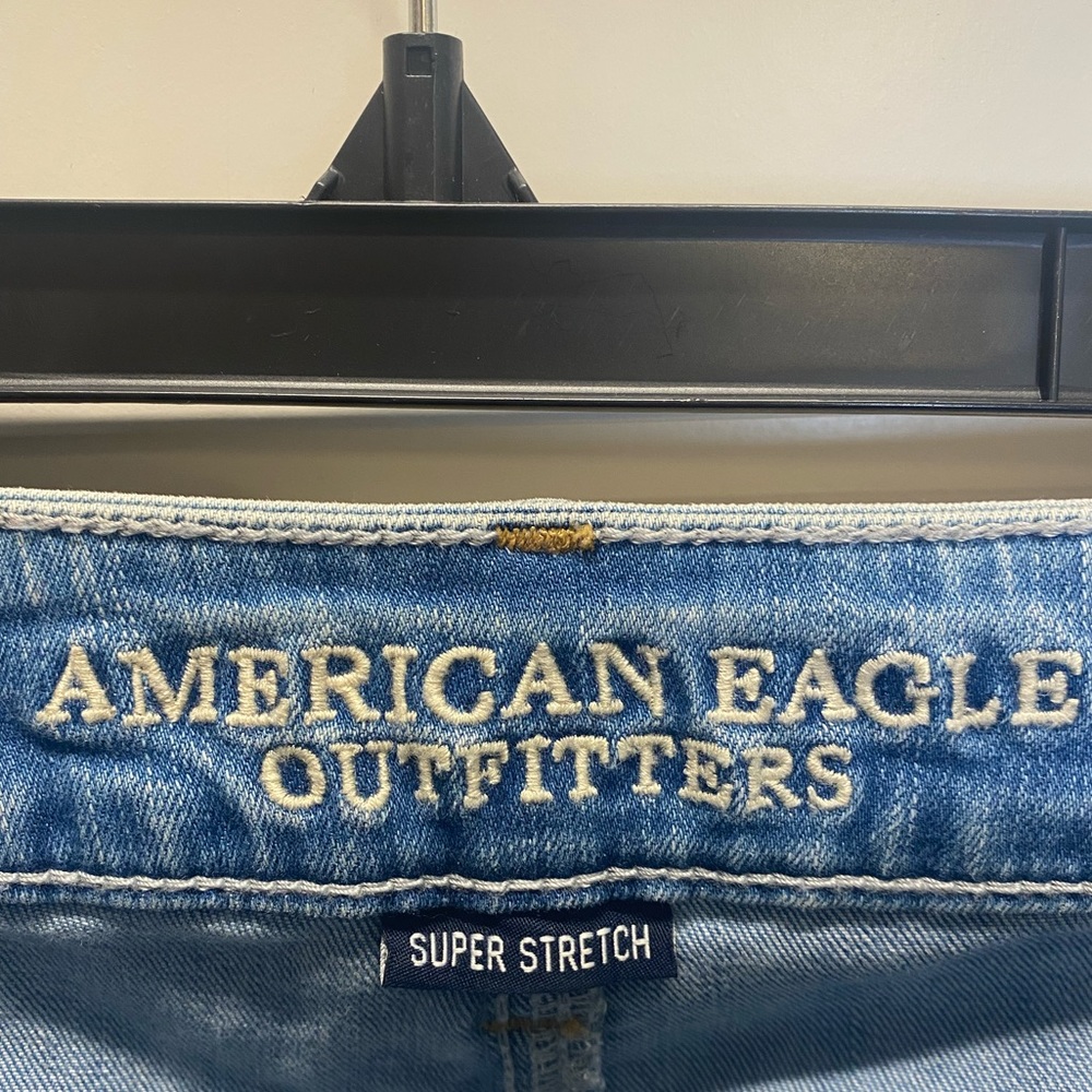 American Eagle Denim Flower Shorts - Picture 3 of 4